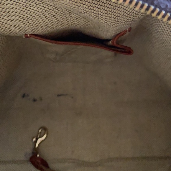 COPY - Dooney and Bourke purse - Picture 11 of 11